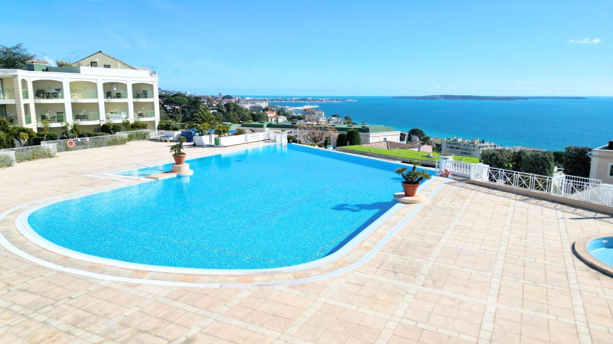 Appartement 0321, Piscine - Parking - Proche Plages - Palmazur Vacances Cannes Kültér fotó